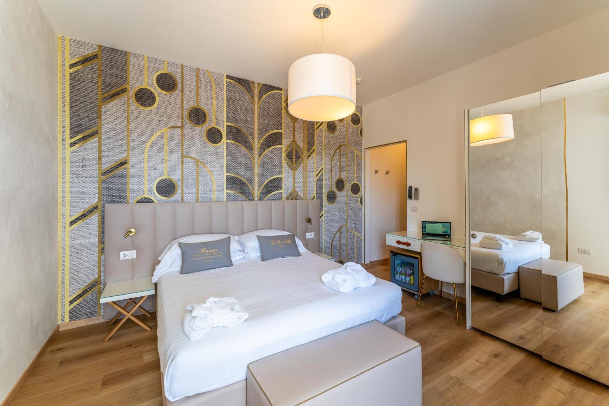 Unahotels Imperial Sport Hotel Песаро Екстериор снимка