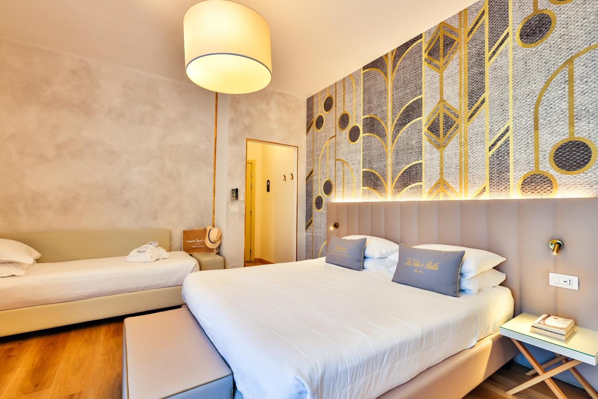 Unahotels Imperial Sport Hotel Песаро Екстериор снимка